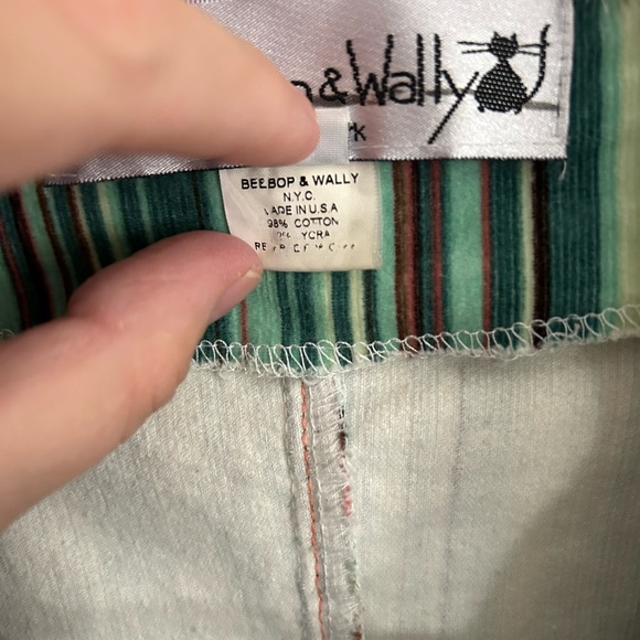 ✨ Host Pick✨Beebop & Wally Corduroy Blazer - Picture 3 of 3